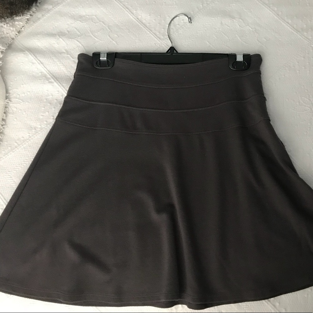 NWOT Athleta Sporty Skirt